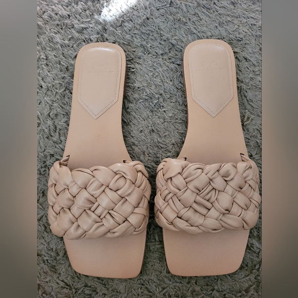 Marc fisher sandals - Picture 2 of 5